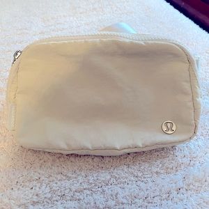 Lululemon Belt Bag - Like New!